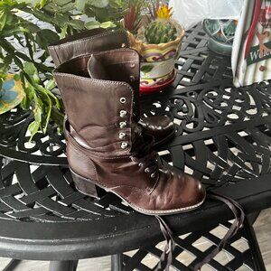 West Nne booties brown leather 7.5 M